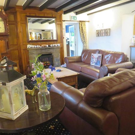Ganton Greyhound Inn Ngoại thất bức ảnh