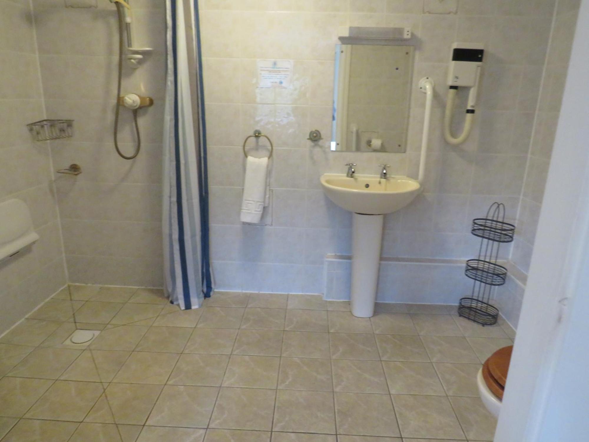 Ganton Greyhound Inn Ngoại thất bức ảnh